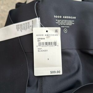 NWT Good American leggings